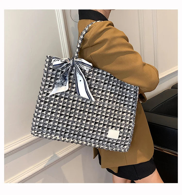 Luxe Women's Canvas Tote - RikisEvoque